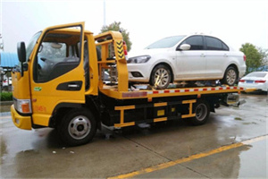 宝应县附近拖车救援24小时服务热线